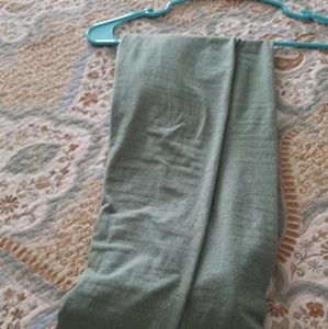 SALE. Lularoe OS leggings